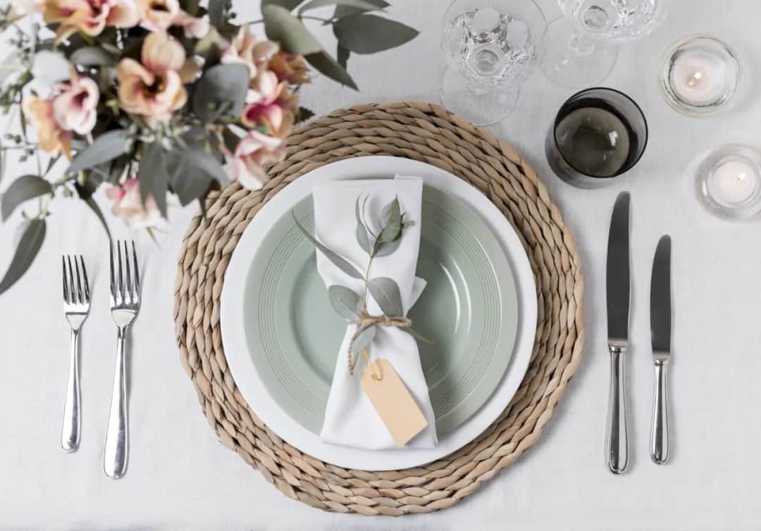 Jak zrobić obrączkę na serwetkę - proste i kreatywne pomysły na stół